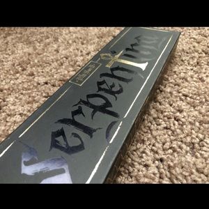 Kat Von D Sepentina Palette